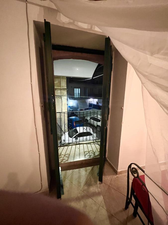 Вілла Etnea House Catania Center Екстер'єр фото
