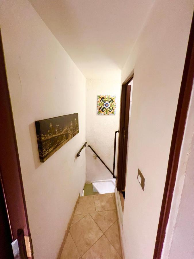 Вілла Etnea House Catania Center Екстер'єр фото
