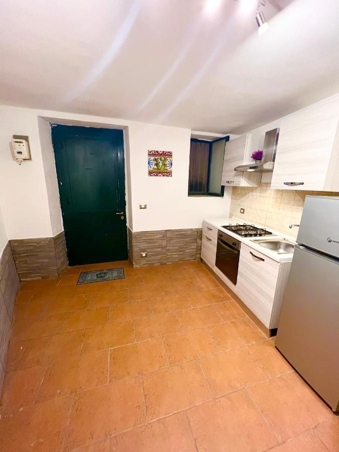 Вілла Etnea House Catania Center Екстер'єр фото